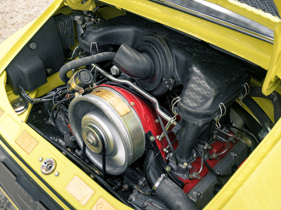 Afbeelding 42/46 van Porsche 911 Carrera RS 2.7 (Touring) (1973)