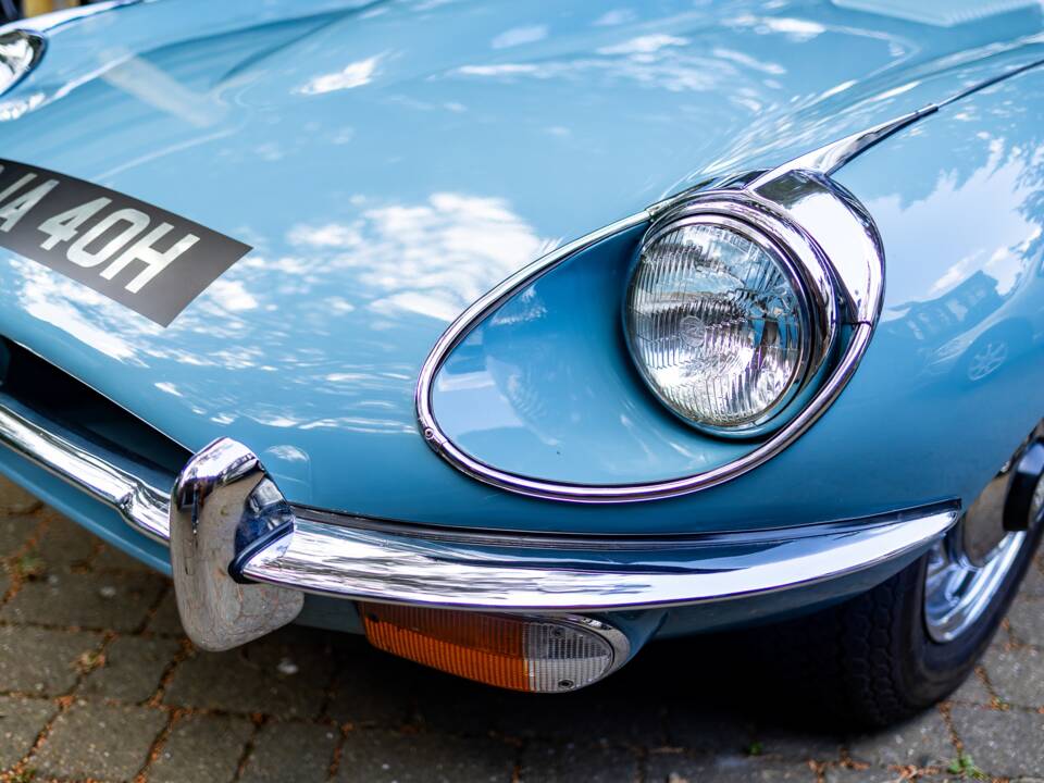 Bild 34/50 von Jaguar E-Type (2+2) (1969)