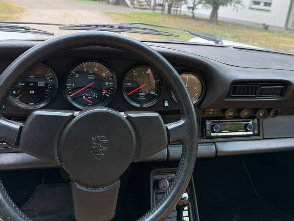 Bild 11/16 von Porsche 911 Turbo 3.3 (1983)