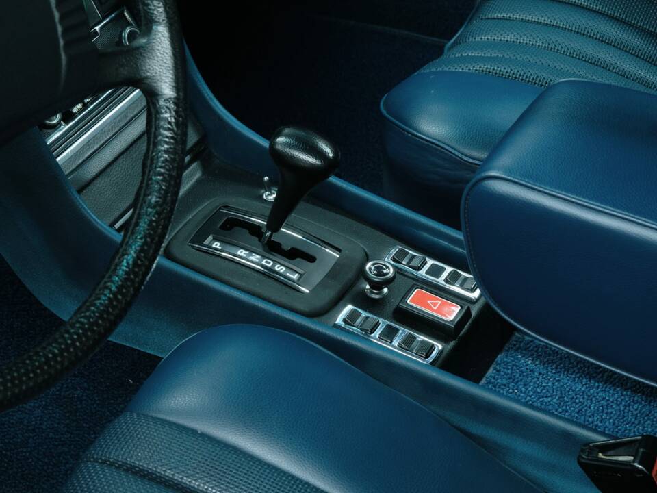 Image 24/50 de Mercedes-Benz 450 SE (1973)