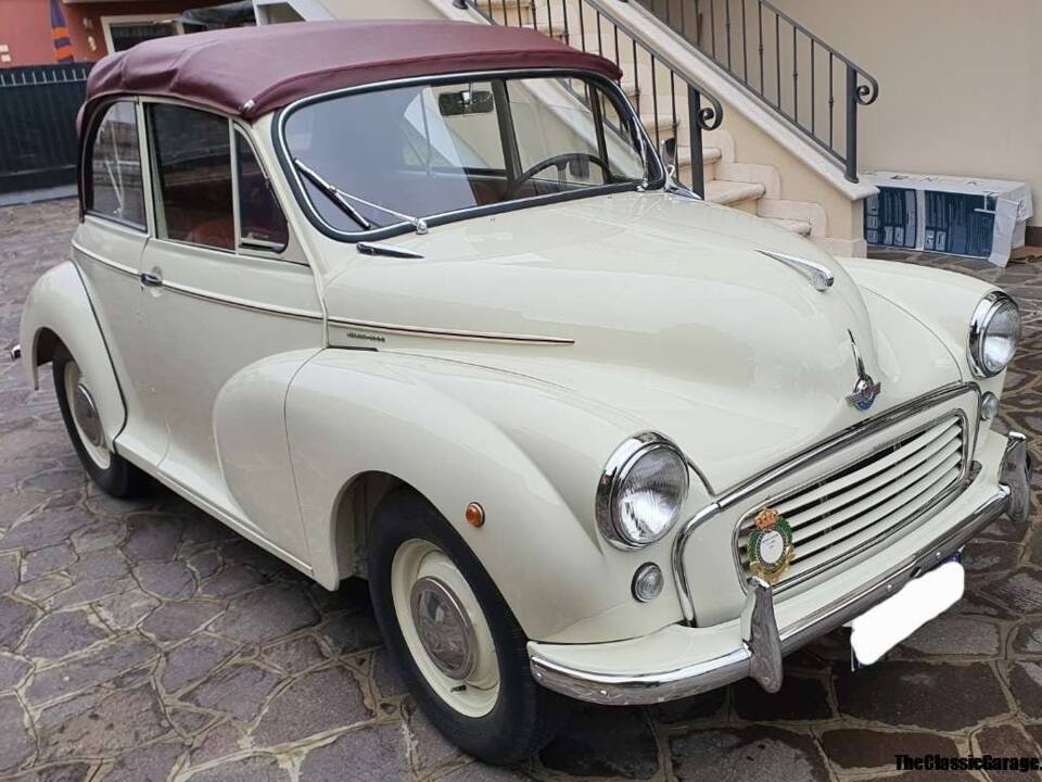 Image 52/66 of Morris Minor 1000 Tourer (1961)
