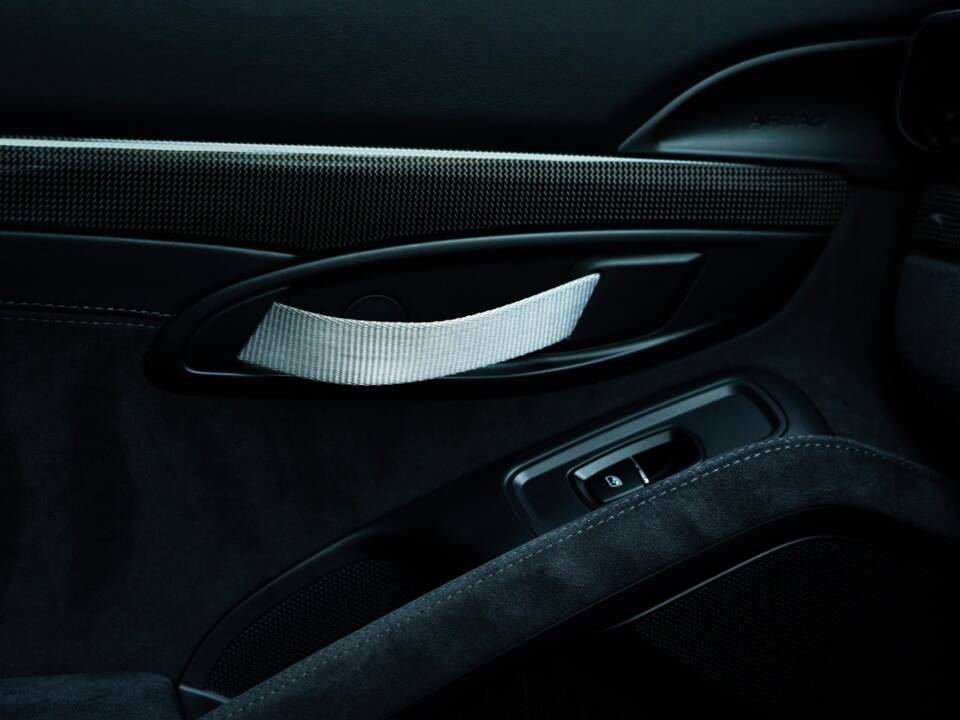 Bild 28/69 von Porsche 911 GT3 RS (2016)