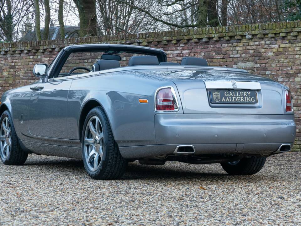 Bild 40/50 von Rolls-Royce Phantom DHC (2009)