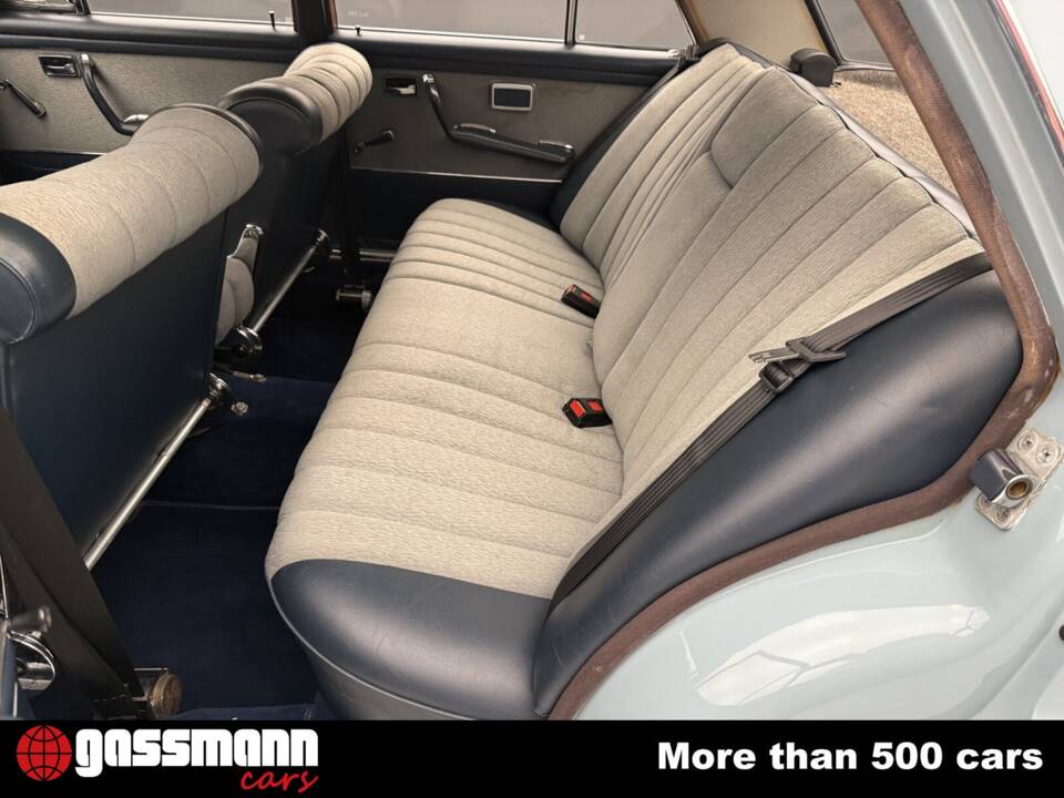 Image 15/15 of Mercedes-Benz 250 S (1966)