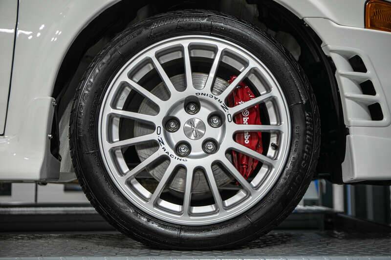 Image 20/50 of Mitsubishi Lancer Evolution V (1999)