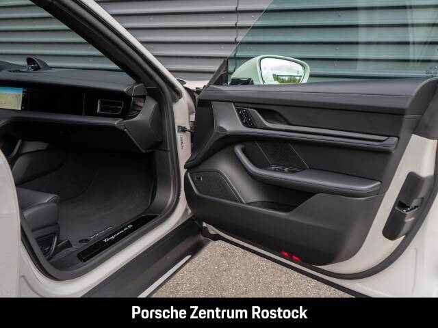 Bild 27/37 von Porsche Taycan 4S Sport Turismo (1900)