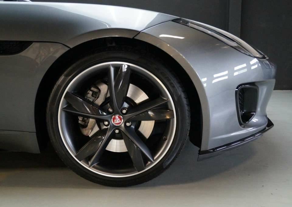 Image 5/50 of Jaguar F-Type (2019)