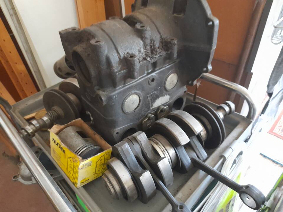 Image 21/21 of Goliath GP 900 V (1956)