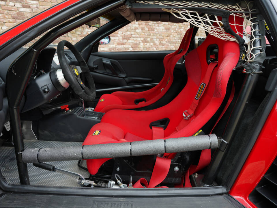 Afbeelding 35/50 van Ferrari F 355 Challenge (1995)