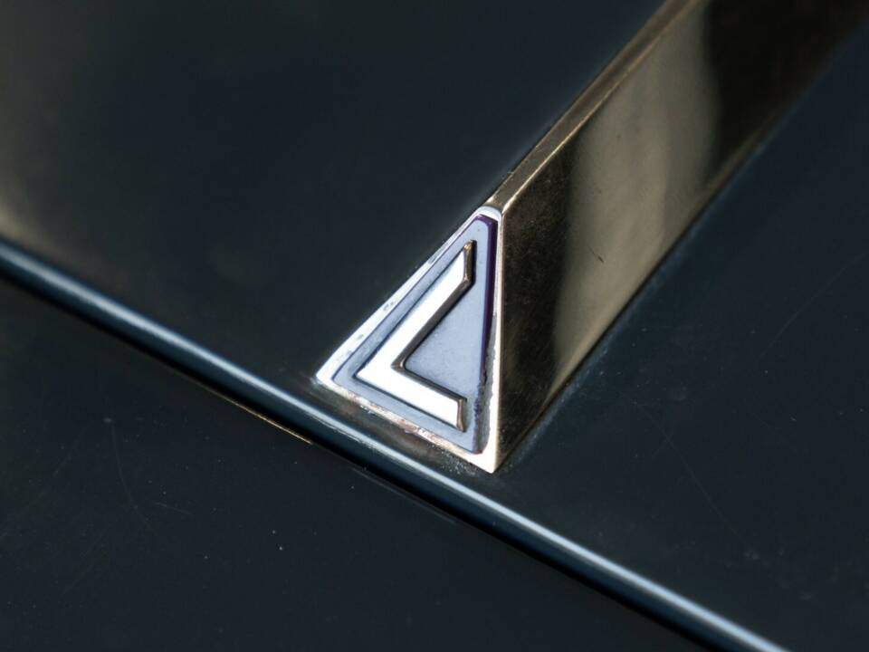 Image 11/43 of Lancia Flavia 1500 (1967)