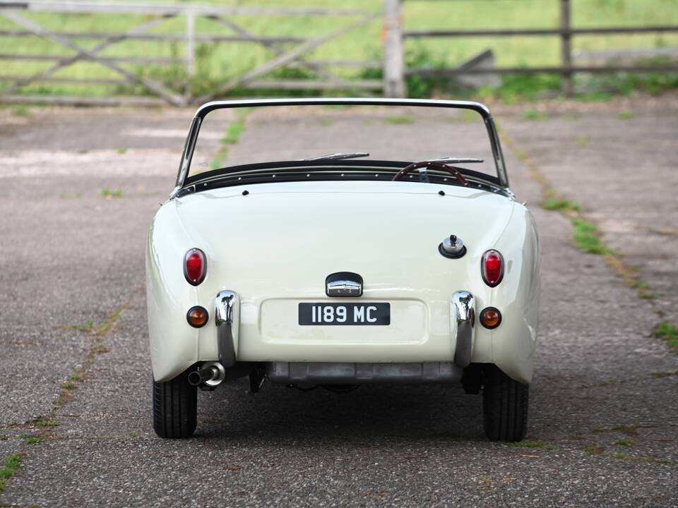 Image 7/20 of Austin-Healey Sprite Mk I (1961)
