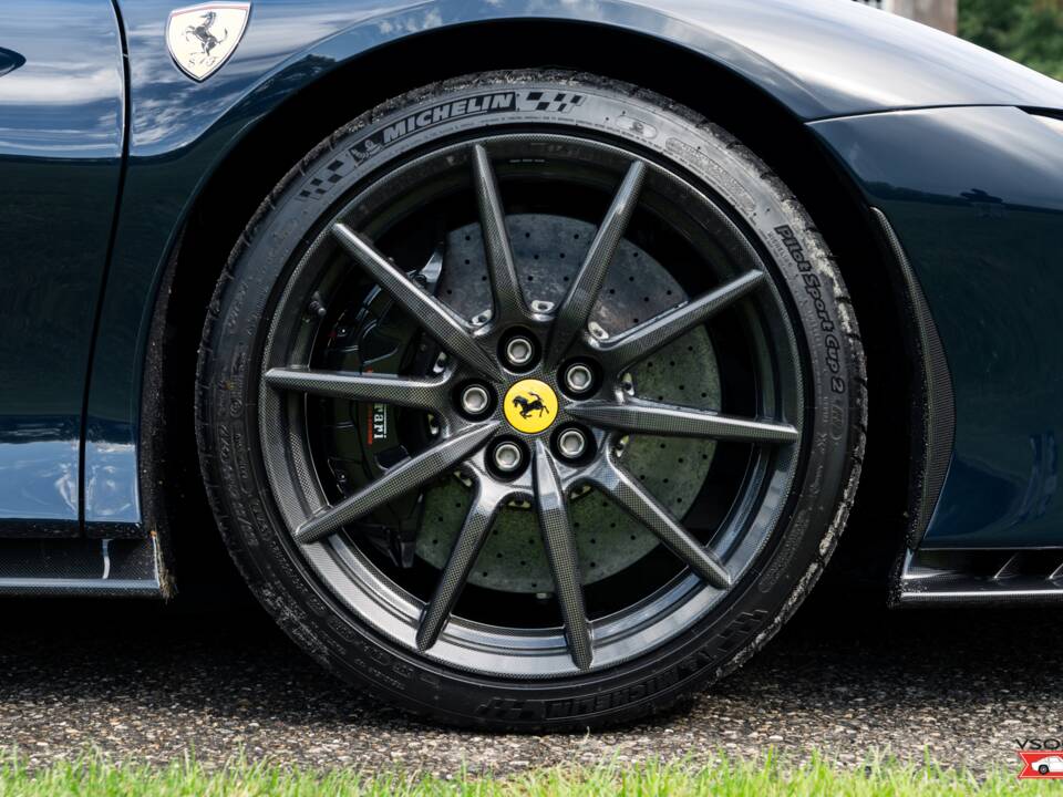 Bild 46/56 von Ferrari SF90 Assetto Fiorano (2021)