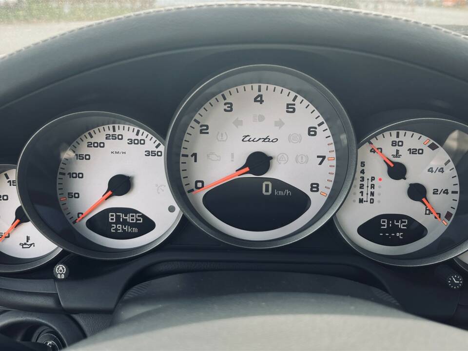 Image 15/53 of Porsche 911 Turbo (2007)