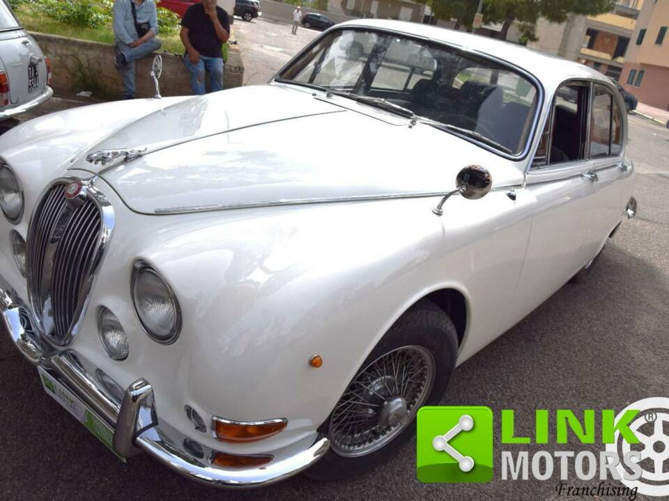 Imagen 4/10 de Jaguar S-Type 3.8 (1967)