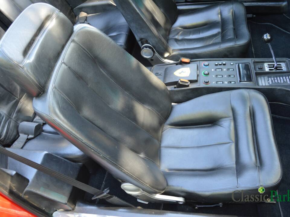 Bild 34/50 von Ferrari Mondial 3.2 (1987)