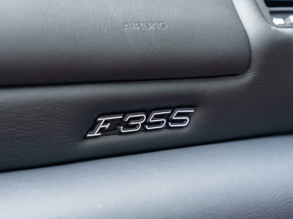 Imagen 52/89 de Ferrari F 355 Berlinetta (1996)