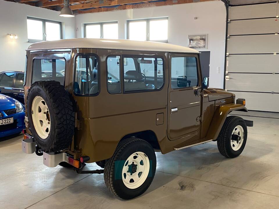 Bild 11/67 von Toyota Land Cruiser BJ 42 (1981)