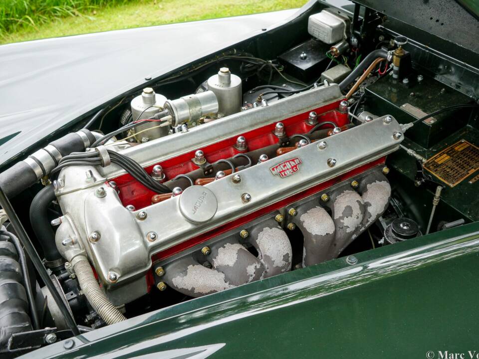 Afbeelding 28/59 van Jaguar XK 140 SE DHC (1955)