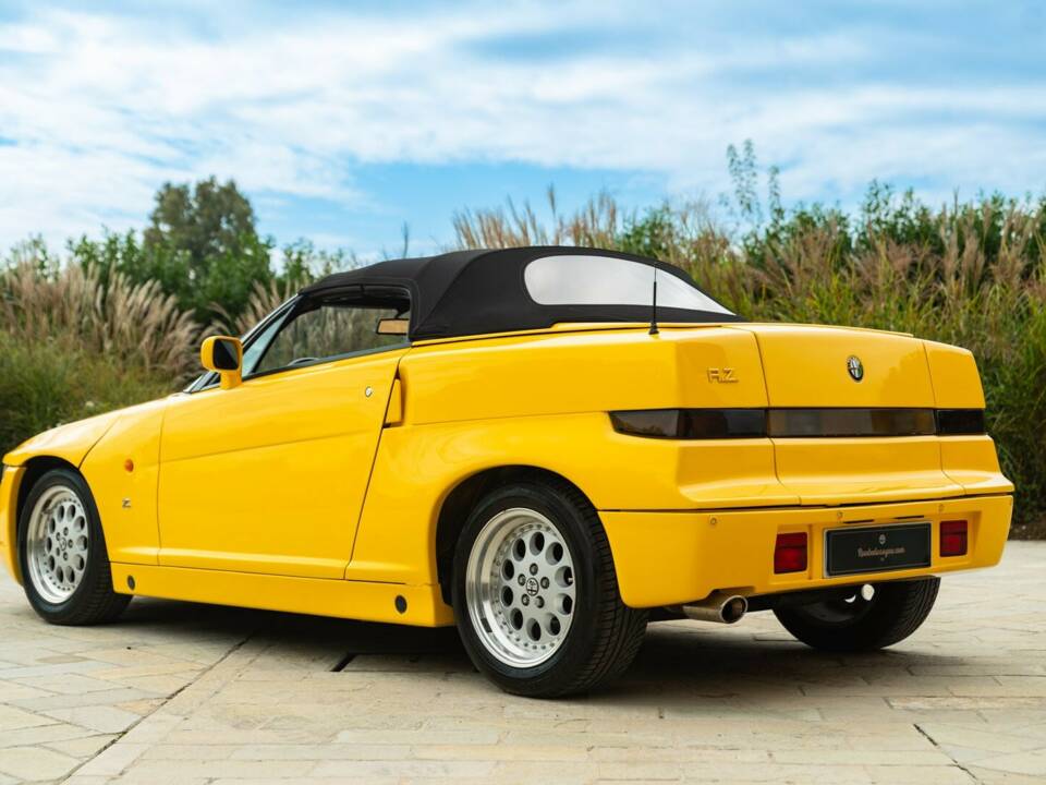 Bild 8/50 von Alfa Romeo RZ (1994)
