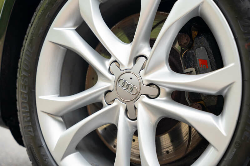 Image 37/50 of Audi S4 (2010)