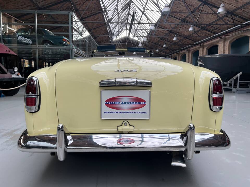 Bild 10/31 von Peugeot 403 Cabriolet (1957)