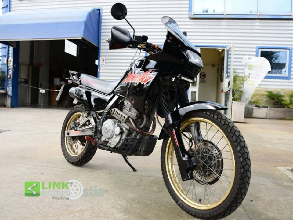 Image 10/10 of Honda DUMMY (1988)