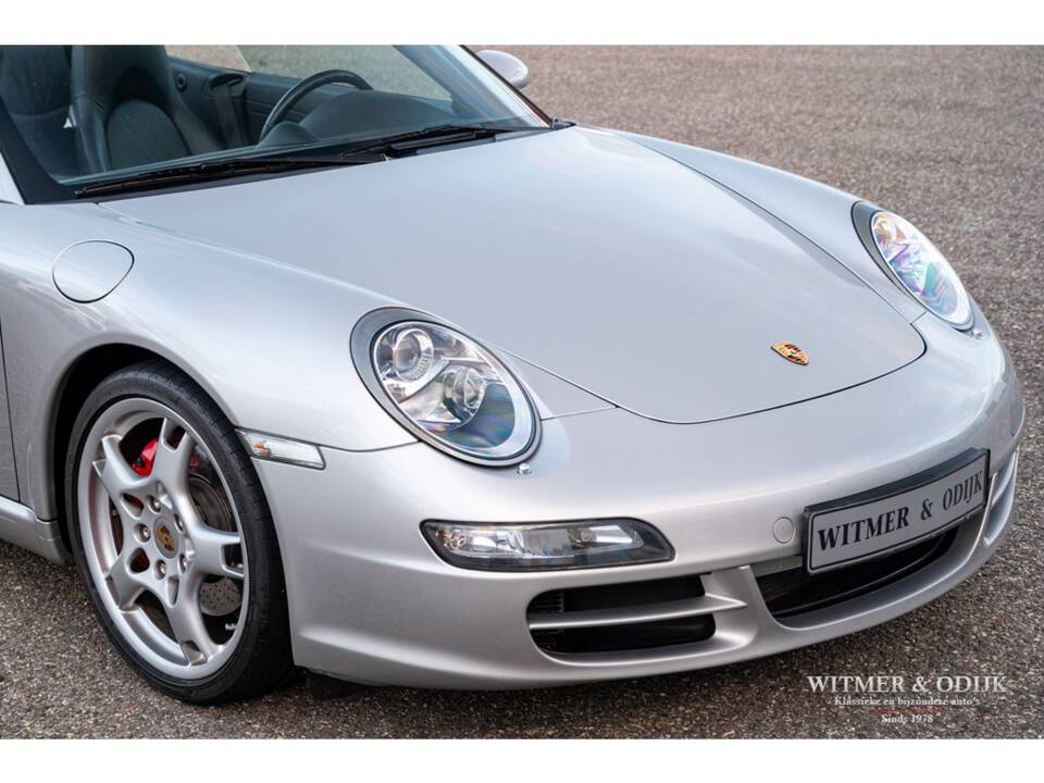 Bild 24/29 von Porsche 911 Carrera S (2005)