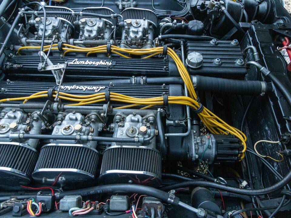 Bild 25/50 von Lamborghini Espada 400 GT (1973)