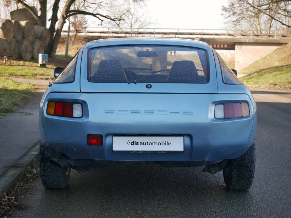 Immagine 10/31 di Porsche 928 (1978)