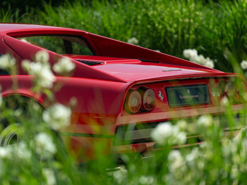 Bild 24/50 von Ferrari 308 GTB (1981)