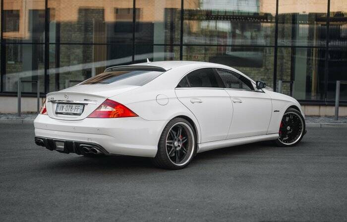 Afbeelding 5/7 van Mercedes-Benz CLS 63 AMG (2007)