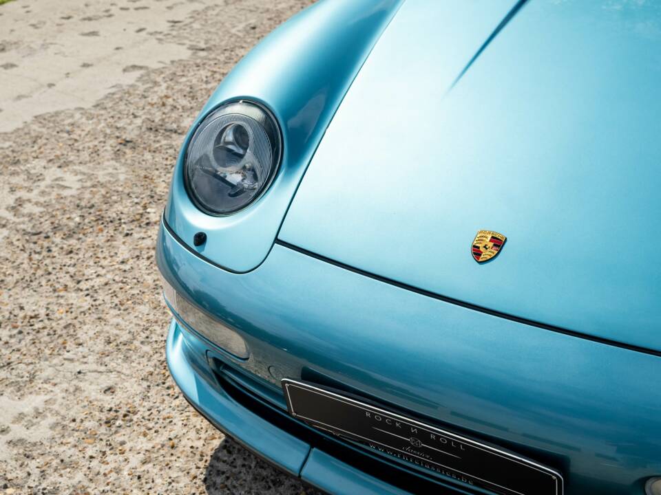 Immagine 15/31 di Porsche 911 Turbo (1997)