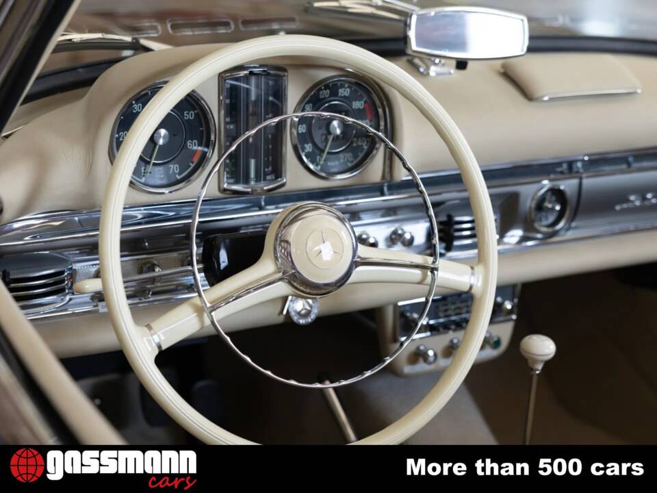Imagen 7/15 de Mercedes-Benz 300 SL Roadster (1962)
