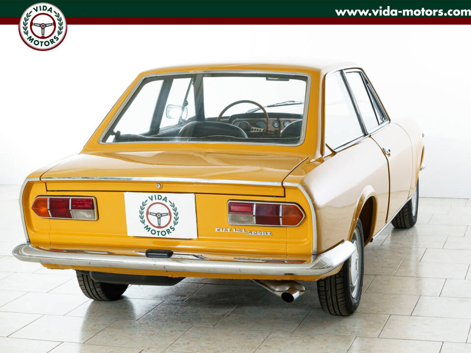 Image 26/29 of FIAT 124 Sport Coupe (1968)