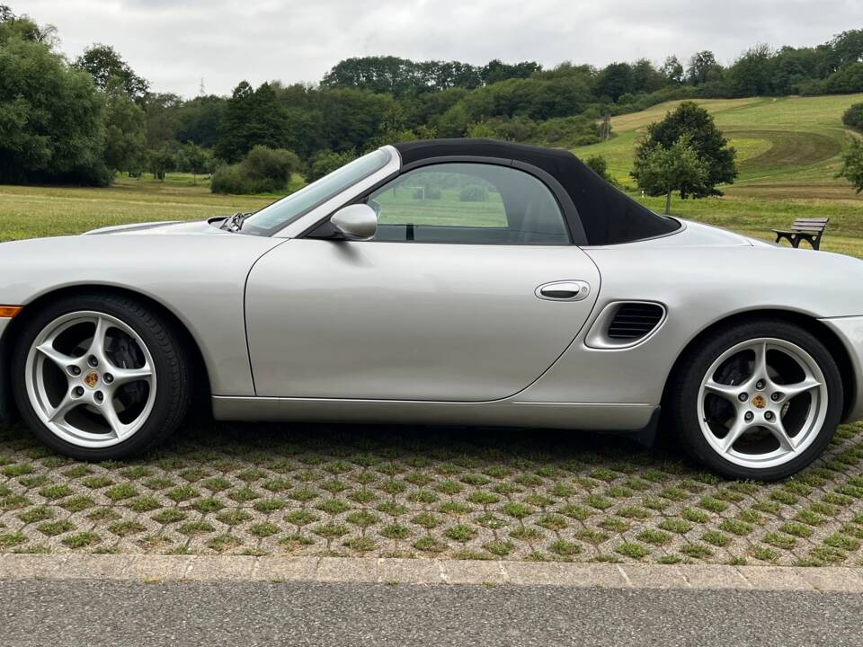 Image 7/49 of Porsche Boxster (1998)