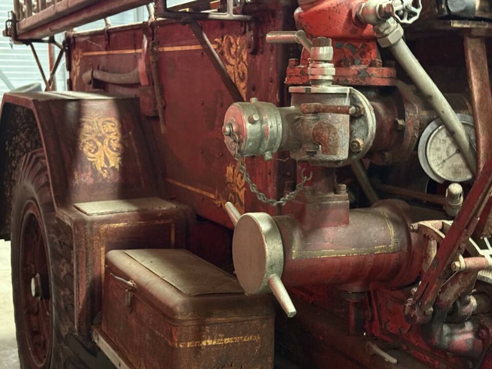 Immagine 22/31 di American LaFrance Type 75 (1919)
