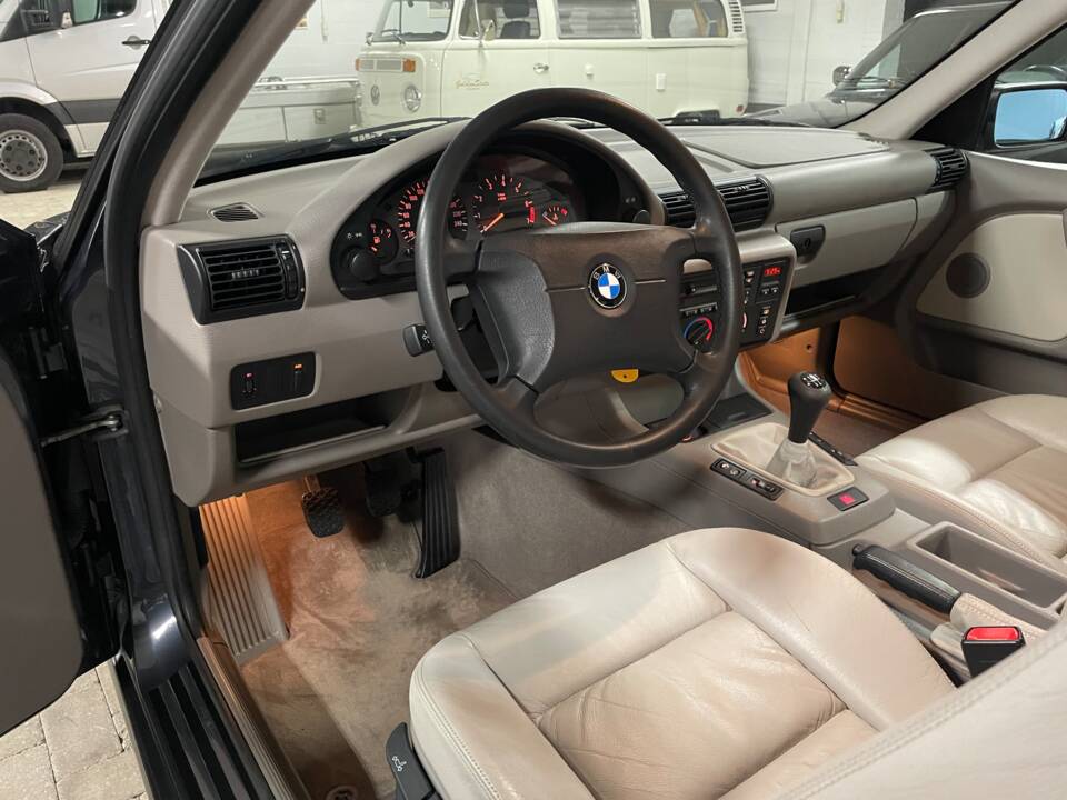 Bild 5/25 von BMW 318ti Compact (1997)