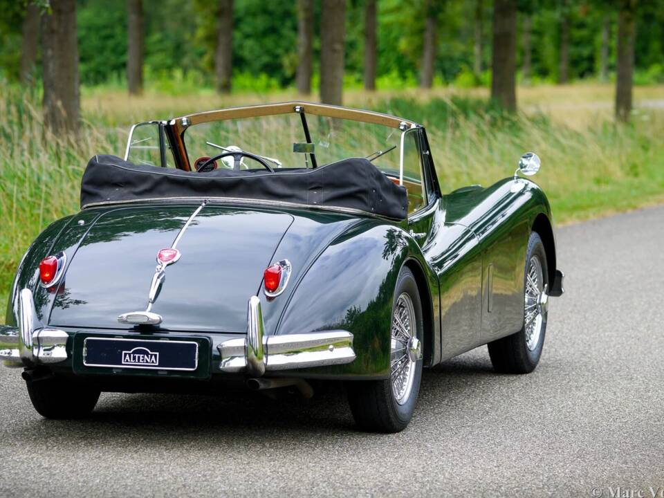 Afbeelding 47/59 van Jaguar XK 140 SE DHC (1955)