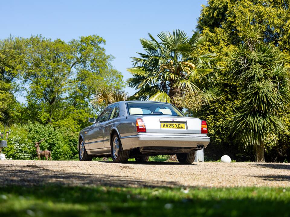 Image 26/50 of Bentley Continental R (1997)