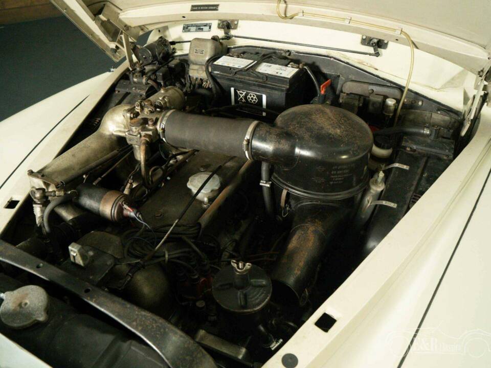 Bild 18/19 von Mercedes-Benz 300 d LWB (1961)