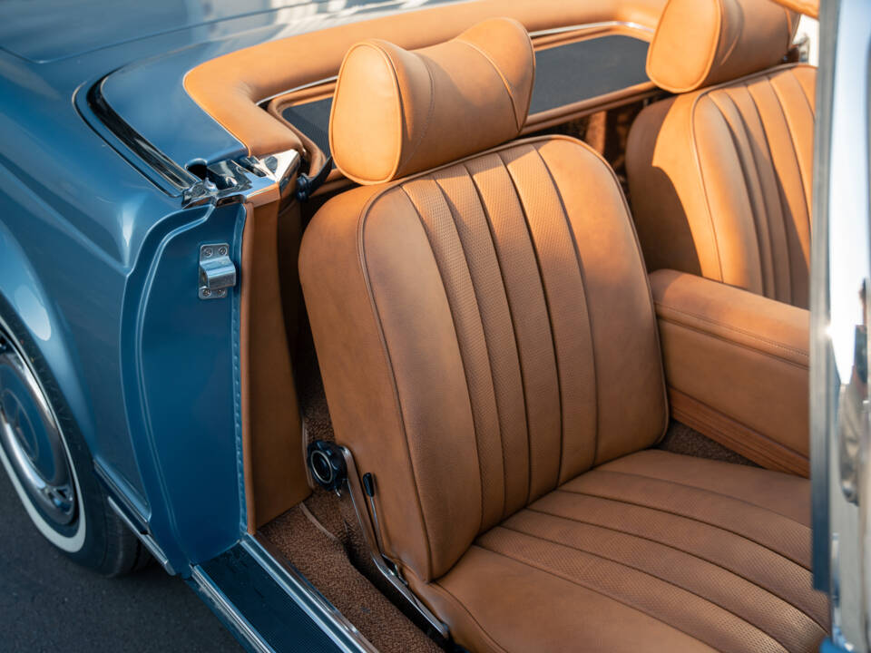 Bild 83/99 von Mercedes-Benz 280 SL (1971)