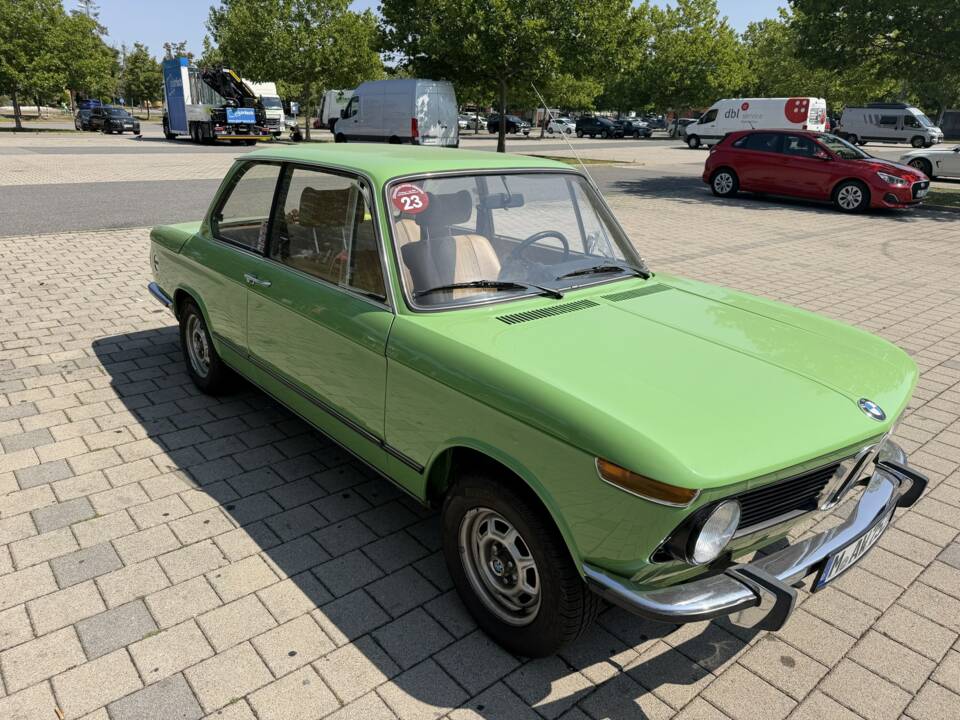 Bild 9/18 von BMW 1502 (1975)