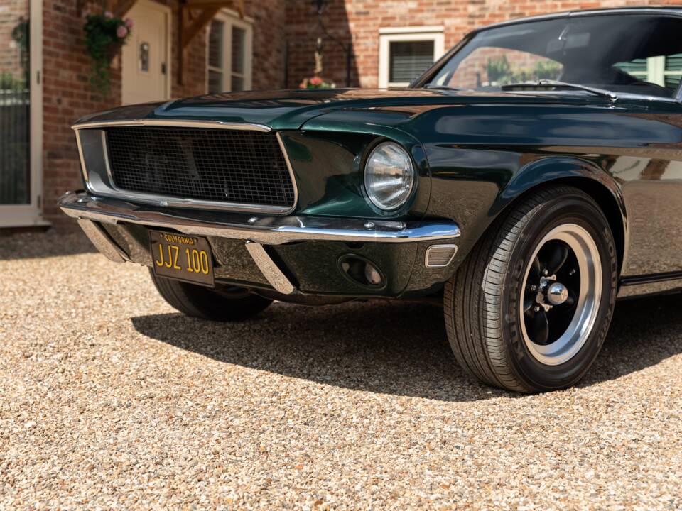 Image 11/50 of Ford Mustang Bullitt &quot;Limited Edition&quot; (1967)