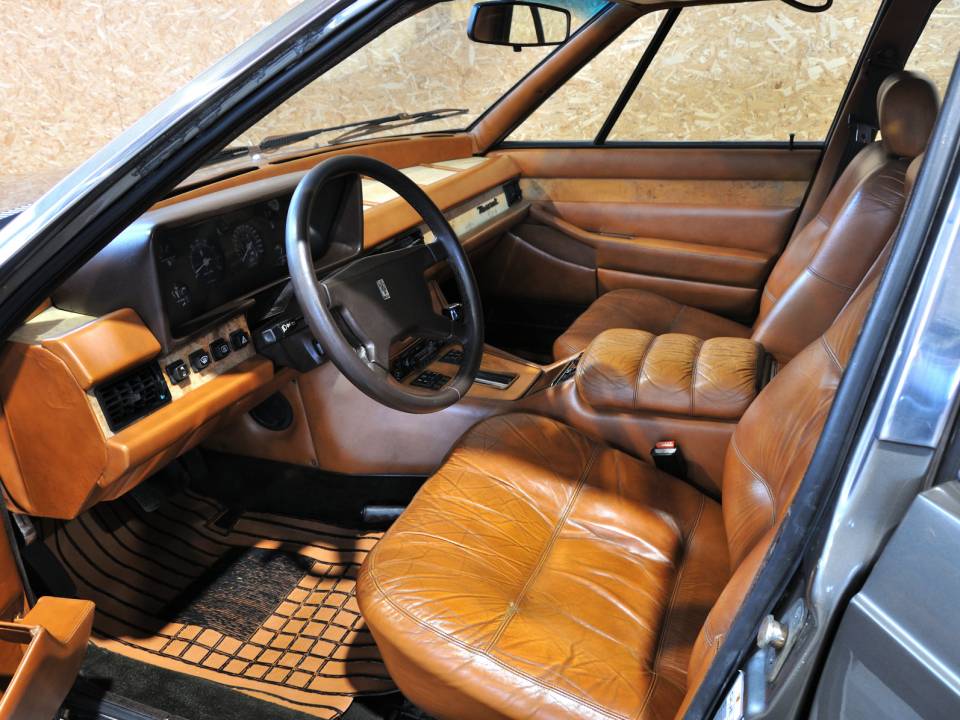 Bild 13/60 von Maserati Quattroporte 4900 (1982)