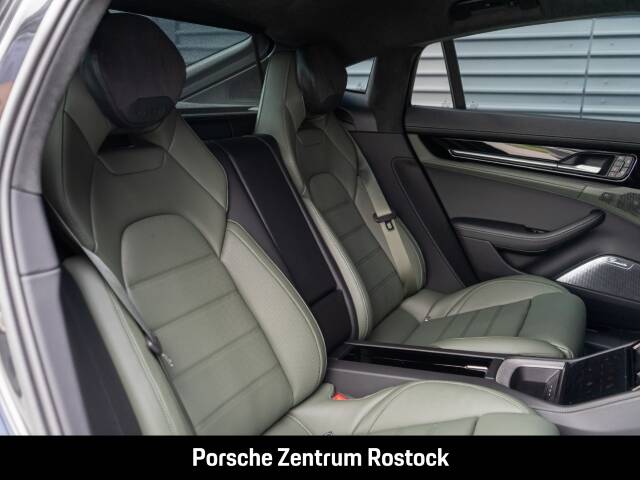Imagen 27/35 de Porsche Panamera Turbo S E-Hybrid (2024)