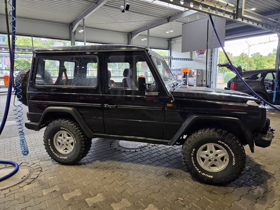 Immagine 3/9 di Mercedes-Benz 300 GD (SWB) (1980)
