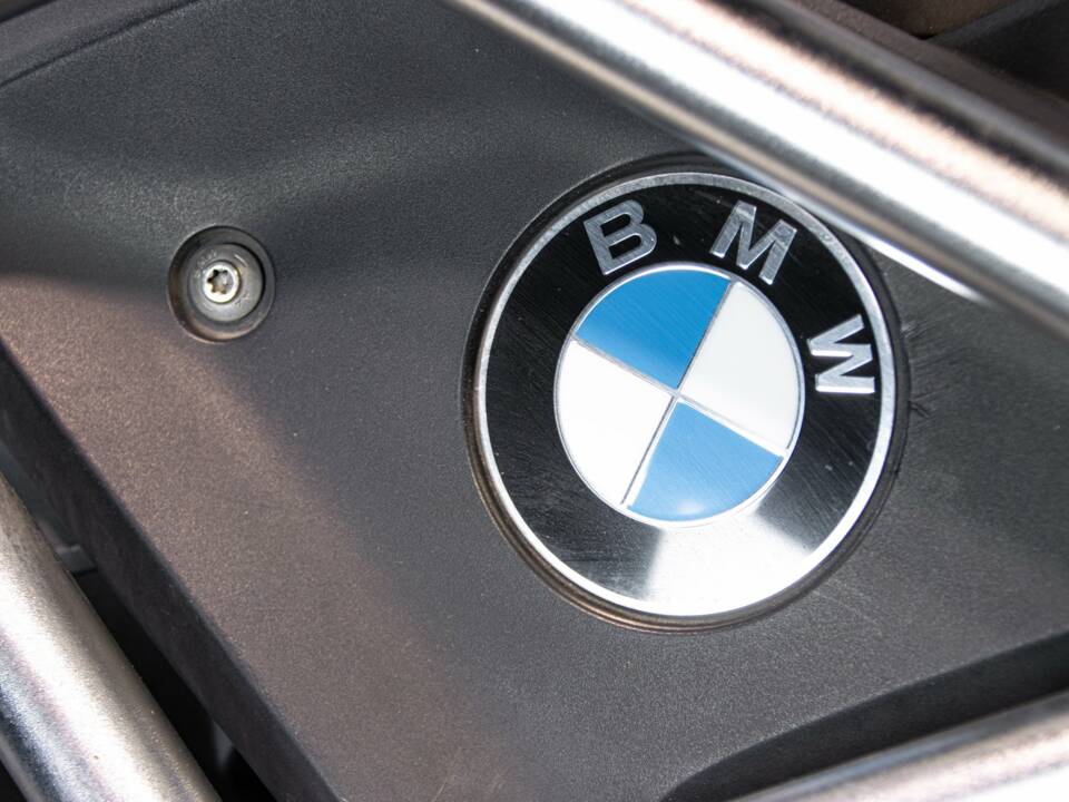 Image 38/50 of BMW DUMMY (2017)