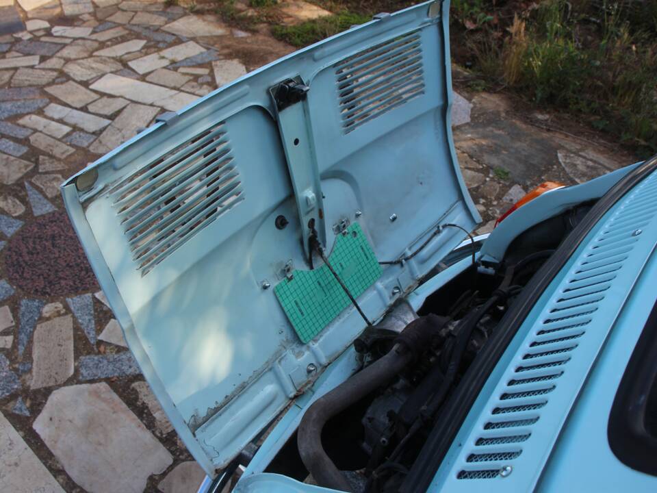 Image 28/71 of FIAT 500 F (1968)