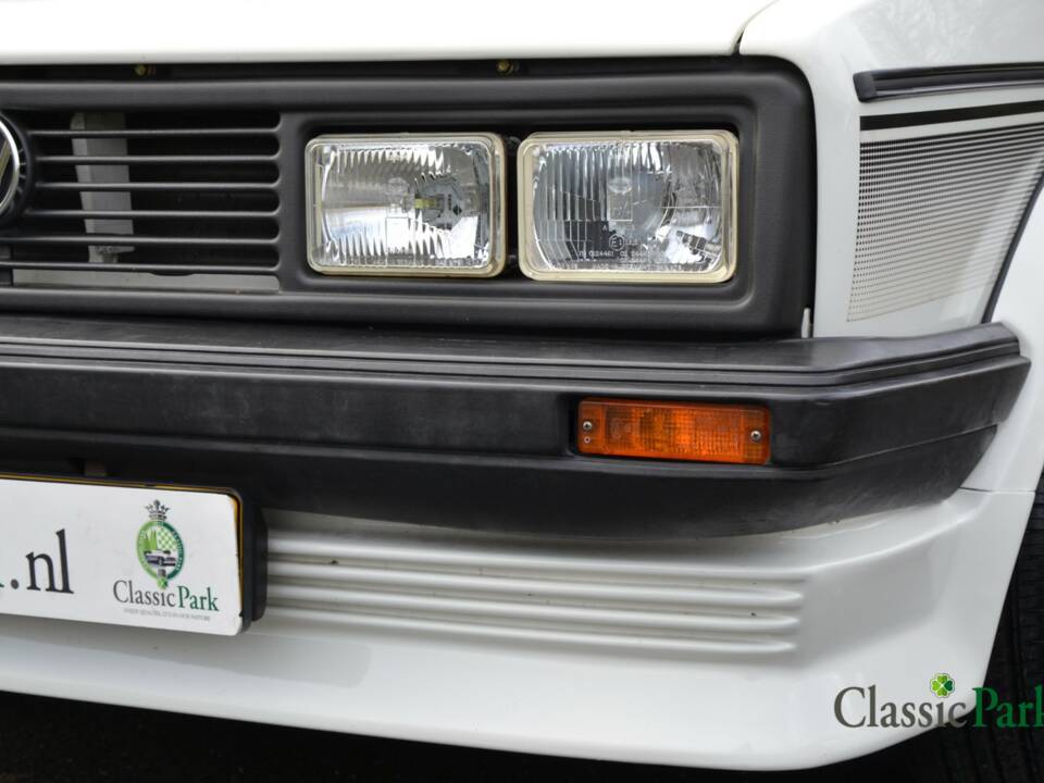 Image 45/50 de Volkswagen Golf Mk I 1.5 (1983)