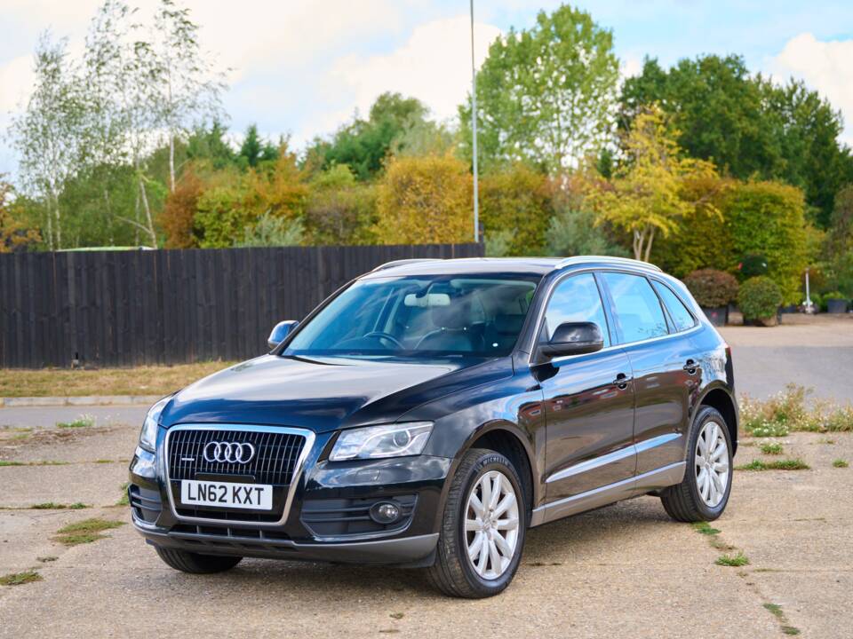 Bild 19/50 von Audi Q5 3.2 FSI (2013)
